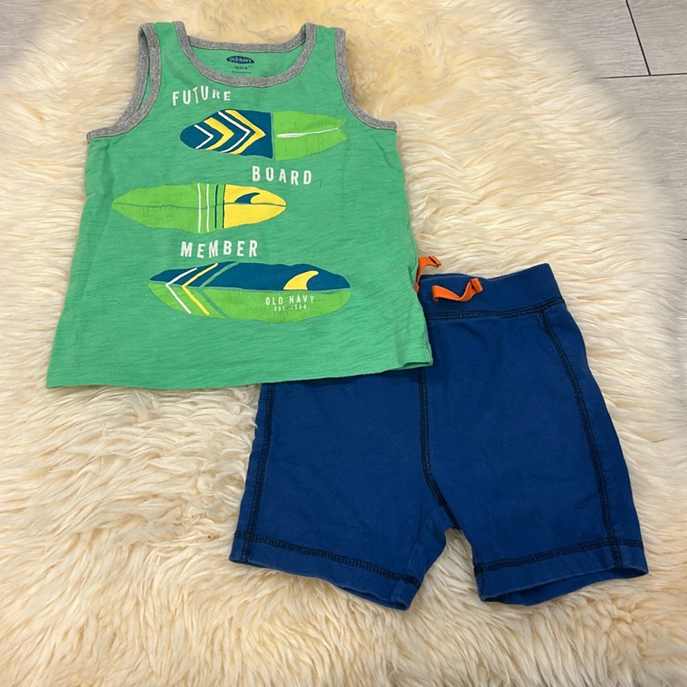 Old Navy Green Tank Top and Blue Elastic Shorts in size 12-24M
